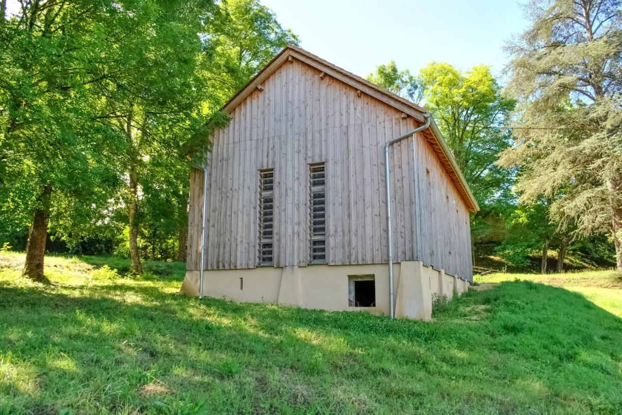 Ancienne Sechoir A Tabac Idealement Place A Limeuil Pour 4 Dans La Nature Vila Exterior foto